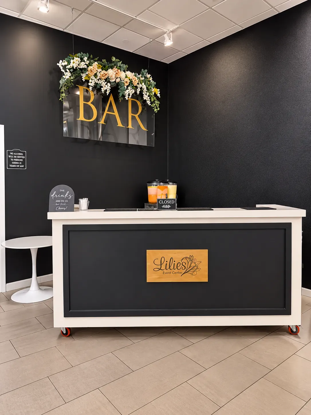 08 Bar
